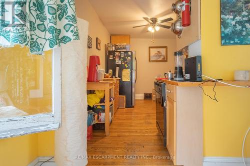 175 Burris Street, Hamilton, ON - Indoor Photo Showing Other Room