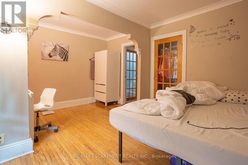 175 Burris Street, Hamilton, ON - Indoor Photo Showing Bedroom
