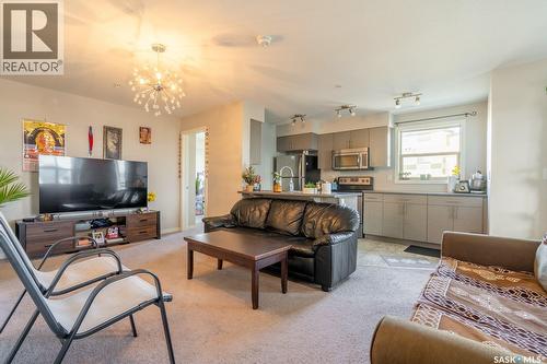 2320 5500 Mitchinson Way, Regina, SK - Indoor Photo Showing Living Room
