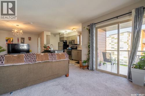 2320 5500 Mitchinson Way, Regina, SK - Indoor Photo Showing Living Room