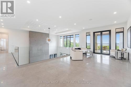 83 Navigation Drive, Prince Edward County, ON - Indoor Photo Showing Other Room