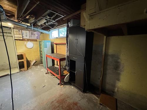 3 Ross Ave, Marathon, ON - Indoor Photo Showing Basement