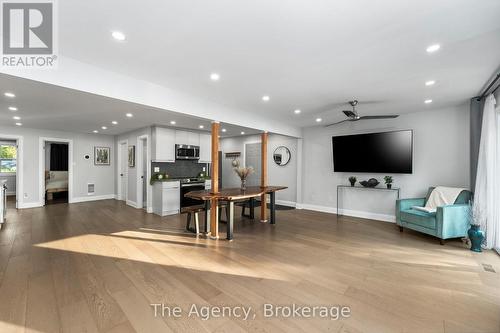 119 Campbell Beach Road, Kawartha Lakes (Carden), ON - Indoor Photo Showing Living Room