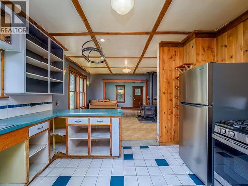 307 2Nd Avenue, Field, BC - Indoor Photo Showing Other Room