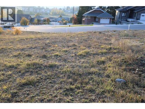 1102 12Th Avenue, Creston, BC 