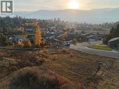 1102 12Th Avenue, Creston, BC 