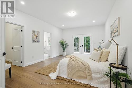 1030 Xavier Street, Gravenhurst (Morrison), ON - Indoor Photo Showing Bedroom