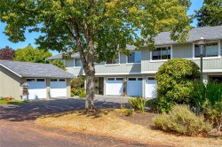 7-2020 White Birch Rd  Sidney, BC V8L 2R1