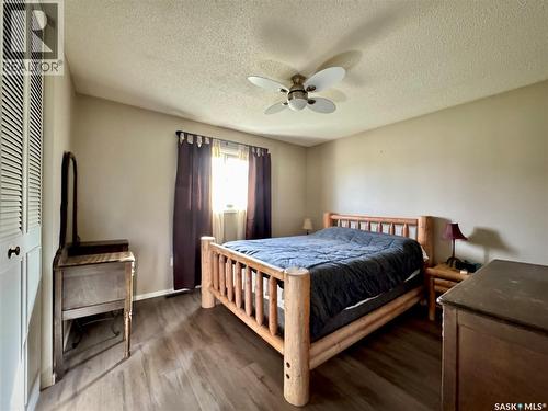 Prairie Crest Acres - Rm Of Cana, Cana Rm No. 214, SK - Indoor Photo Showing Bedroom