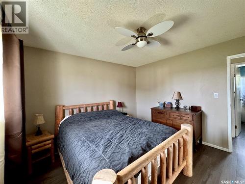 Prairie Crest Acres - Rm Of Cana, Cana Rm No. 214, SK - Indoor Photo Showing Bedroom