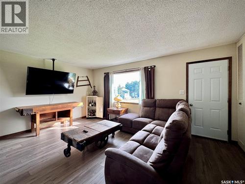 Prairie Crest Acres - Rm Of Cana, Cana Rm No. 214, SK - Indoor Photo Showing Living Room