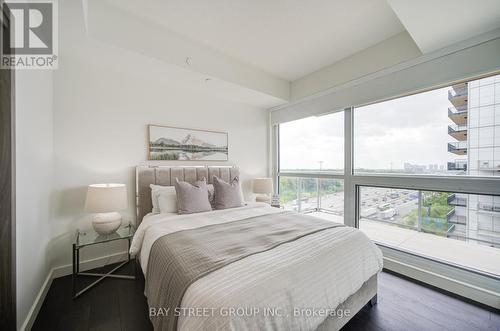 1507 - 27 Mcmahon Drive, Toronto, ON - Indoor Photo Showing Bedroom