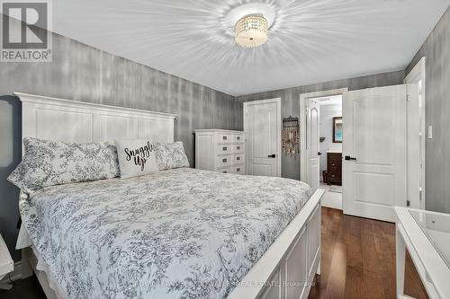 24 Willis Drive, Brampton, ON - Indoor Photo Showing Bedroom