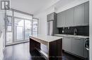 334 - 9471 Yonge Street E, Richmond Hill, ON  - Indoor Photo Showing Kitchen 