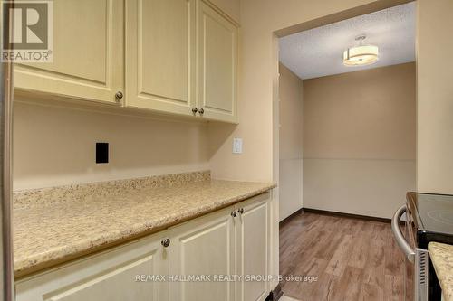 401C - 2041 Arrowsmith Drive, Ottawa, ON - Indoor
