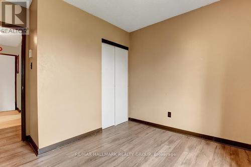 401C - 2041 Arrowsmith Drive, Ottawa, ON - Indoor Photo Showing Other Room