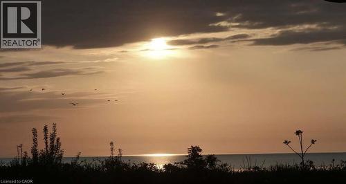 971 Beach Boulevard, Hamilton, ON 