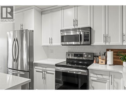 6900 Marshall Road Unit# 39, Vernon, BC - Indoor Photo Showing Kitchen