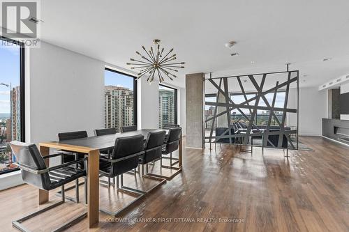 1605 - 20 Daly Street, Ottawa, ON - Indoor Photo Showing Dining Room