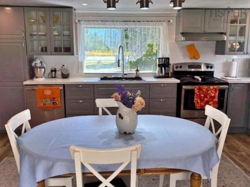 750 Highway 210, Waterloo, NS 