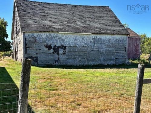 750 Highway 210, Waterloo, NS 