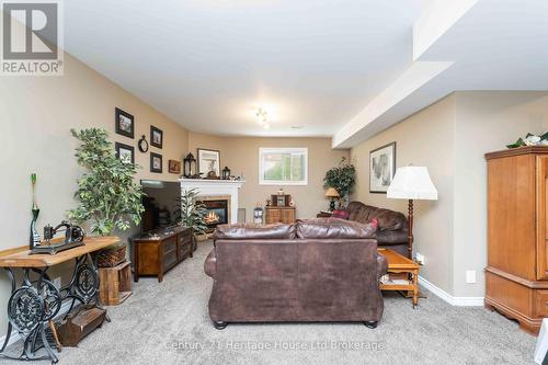 6295 Townline Road, West Lincoln (Smithville), ON - Indoor Photo Showing Other Room With Fireplace