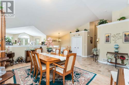 6295 Townline Road, West Lincoln (Smithville), ON - Indoor Photo Showing Dining Room