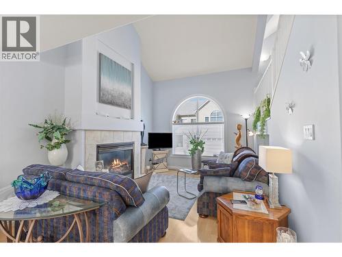 5501 20 Street Unit# 128, Vernon, BC - Indoor Photo Showing Living Room With Fireplace