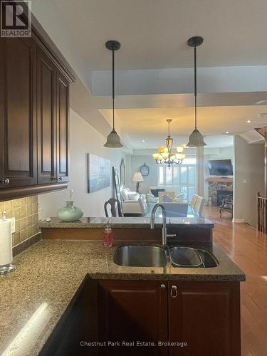 2 Cranberry Quay, Collingwood, ON - Indoor Photo Showing Kitchen With Double Sink