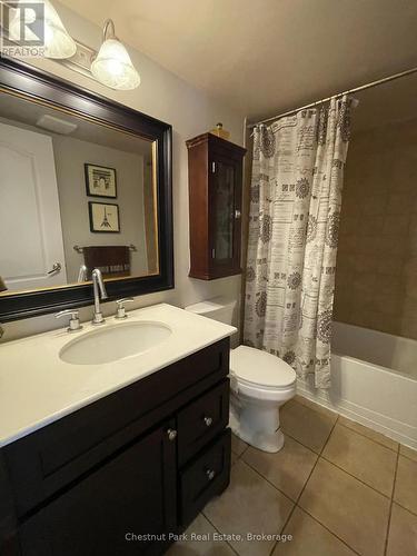 2 Cranberry Quay, Collingwood, ON - Indoor Photo Showing Bathroom