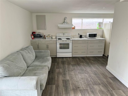 4052 9Th Ave, Port Alberni, BC 