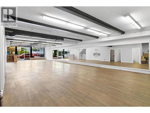 Main - 525 - 527 Lawrence Avenue, Kelowna, BC 