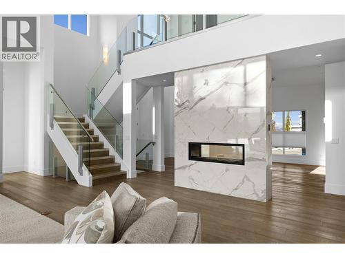 1049 Westpoint Drive, Kelowna, BC - Indoor Photo Showing Living Room With Fireplace