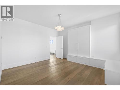 1049 Westpoint Drive, Kelowna, BC - Indoor Photo Showing Other Room