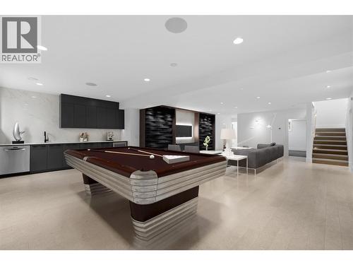 1049 Westpoint Drive, Kelowna, BC - Indoor Photo Showing Other Room