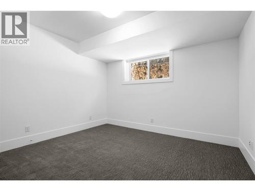 1049 Westpoint Drive, Kelowna, BC - Indoor Photo Showing Other Room