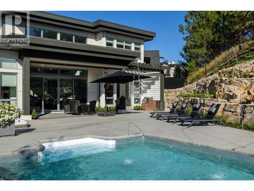 1049 Westpoint Drive, Kelowna, BC - Outdoor With In Ground Pool