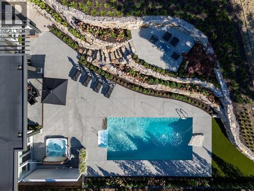 1049 Westpoint Drive, Kelowna, BC - Outdoor With In Ground Pool