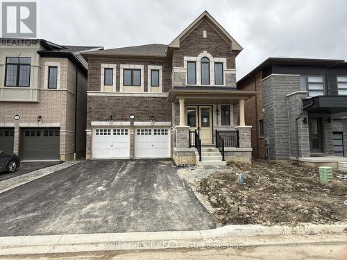 29 KEYWORTH CRESCENT  Brampton, ON L6R 4E8