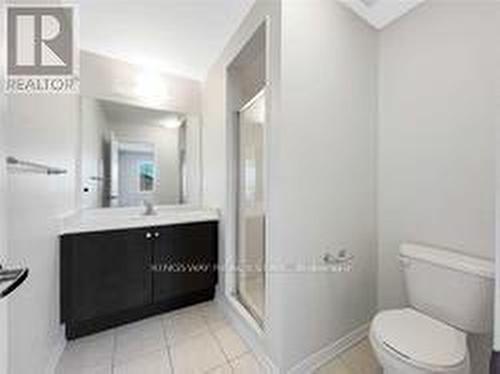 125 Thompson Road, Haldimand, ON - Indoor Photo Showing Bathroom
