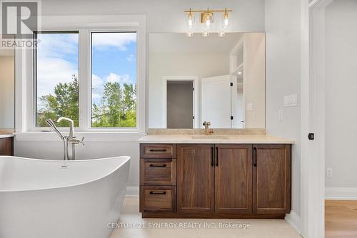 269 Cabrelle Place, Ottawa, ON - Indoor Photo Showing Bathroom