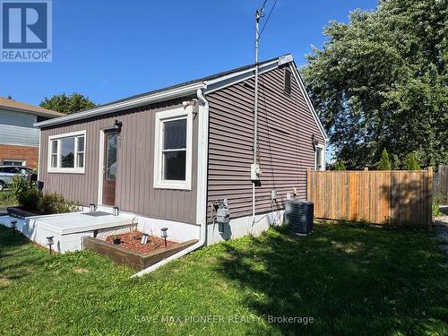 21 MARY STREET  Fort Erie, ON L2A 4A2