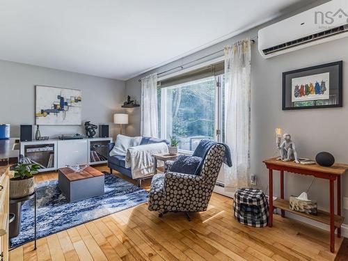 122 Meadowland Ave, Bible Hill, NS 