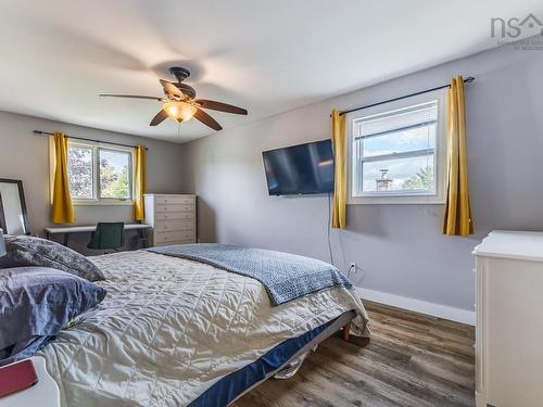 122 Meadowland Ave, Bible Hill, NS 