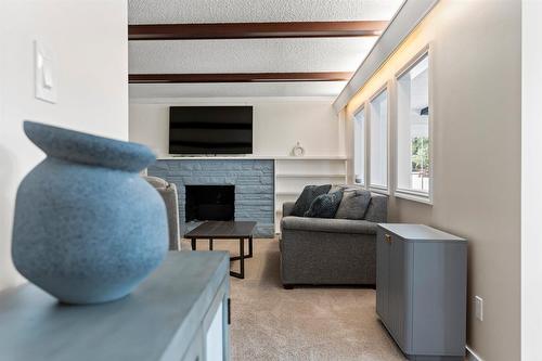 3164 Old Clayburn Road, Abbotsford, BC - Indoor With Fireplace