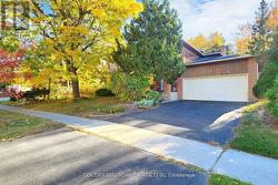 86 BUSHMILLS SQUARE  Toronto, ON M1V 1J4