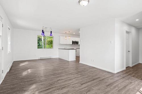 Other - 885 Route 329 S., Sainte-Agathe-Des-Monts, QC - Indoor Photo Showing Kitchen