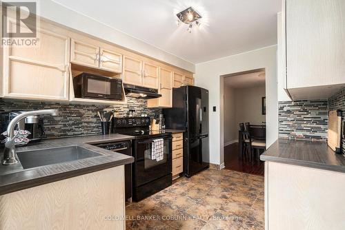 52 Blackdome Crescent, Ottawa, ON - Indoor Photo Showing Kitchen