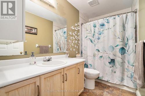 52 Blackdome Crescent, Ottawa, ON - Indoor Photo Showing Bathroom