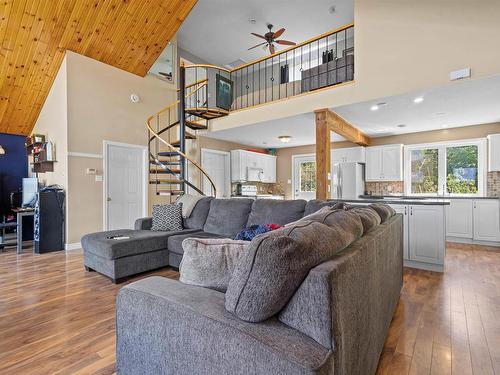 320 Main Street W, Stewiacke, NS 